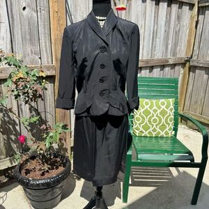 Vintage Leslie Fay 1950’s Black Blazer and Skirt Set